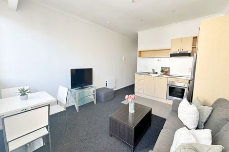 Photo of property in 10/11 Kingsway Avenue, Sandringham, Auckland, 1025