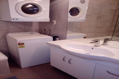 Photo of property in The Nautilus Apartments, 6b/18 Hobson Street, Auckland Central, Auckland, 1010
