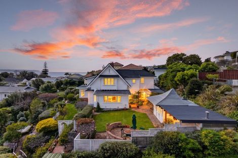 Photo of property in 22a Coleman Terrace, Hospital Hill, Napier, 4110