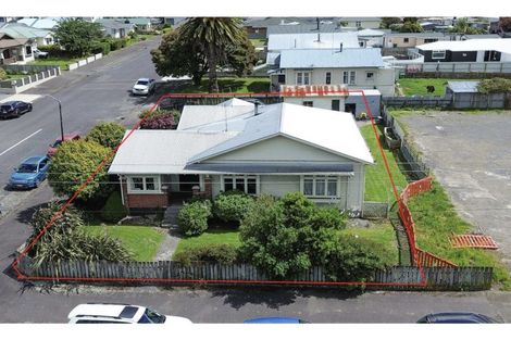 Photo of property in 9 Alma Street, Dannevirke, 4930