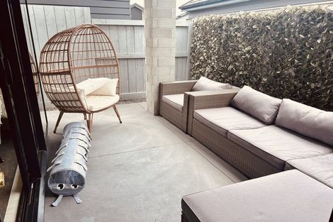 Photo of property in 53 Crown Street, Papamoa, 3118