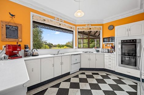 Photo of property in 1034 Cove Road, Langs Beach, Waipu, 0582