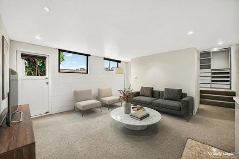 Photo of property in 24 Whitby Crescent, Mairangi Bay, Auckland, 0630