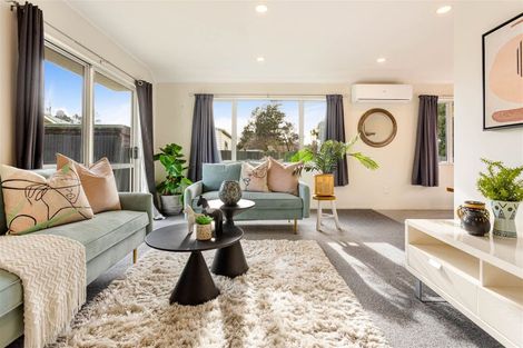 Photo of property in 34a Birdwood Road, Swanson, Auckland, 0612