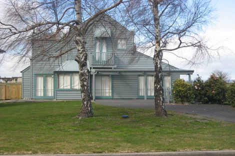 Photo of property in 106 Wharewaka Road, Wharewaka, Taupo, 3330