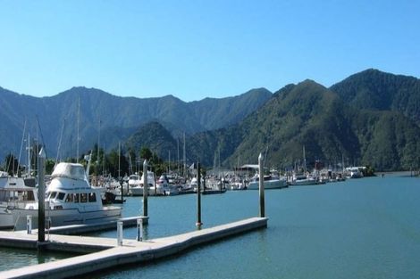 Photo of property in 14 Inglis Street, Havelock, 7100