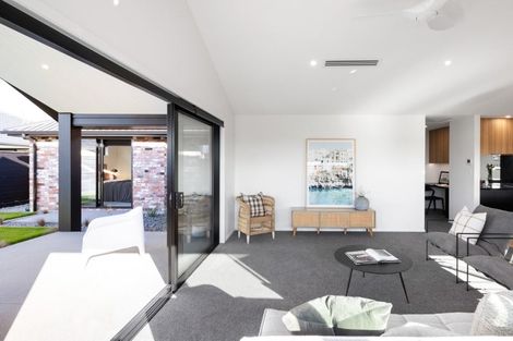 Photo of property in 36 Isobel Hodgson Drive, Cambridge, 3434