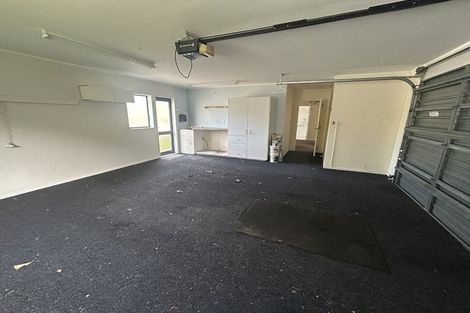 Photo of property in 39 Guildford Drive, Paraparaumu, 5032