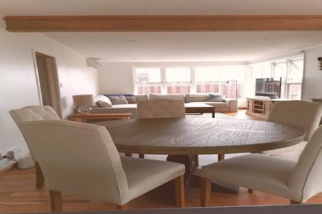 Photo of property in 58 Heath Street, St Andrews, Hamilton, 3200