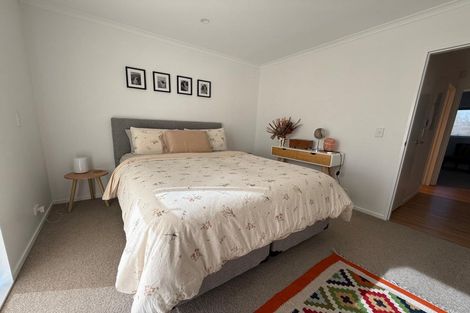 Photo of property in 8 Kitea Place, Mangere, Auckland, 2022