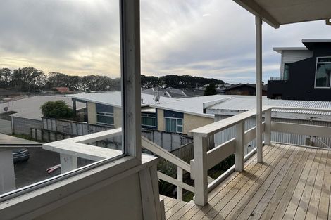 Photo of property in 250a Saint Aubyn, New Plymouth, 4310