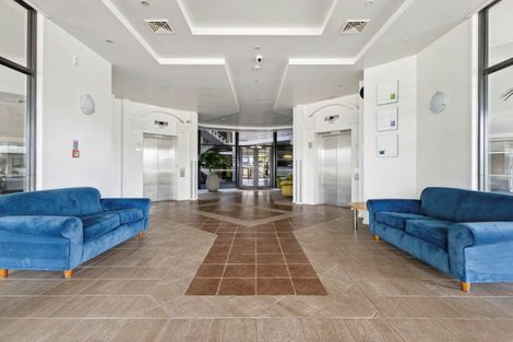 Photo of property in The Rennaissance, 13h/18 Ronwood Avenue, Manukau, Auckland, 2104