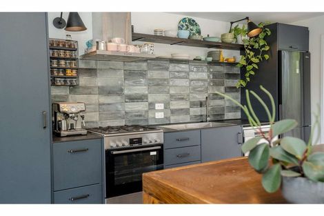 Photo of property in 31 Alderton Drive, Kerikeri, 0230