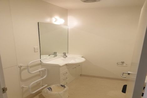 Photo of property in Terrace Heights Apartments, 2/163p The Terrace, Wellington Central, Wellington, 6011