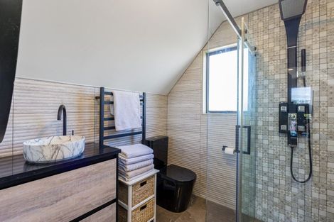 Photo of property in 2/84 Verbena Road, Birkdale, Auckland, 0626