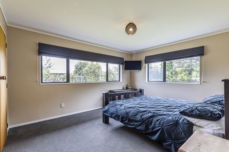 Photo of property in 81 Almadale Road, Cheltenham, Feilding, 4777