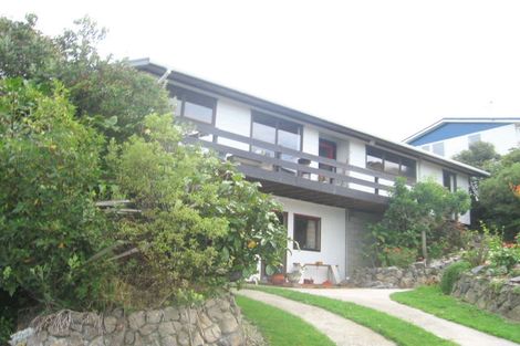 Photo of property in 9 Wisteria Grove, Maungaraki, Lower Hutt, 5010