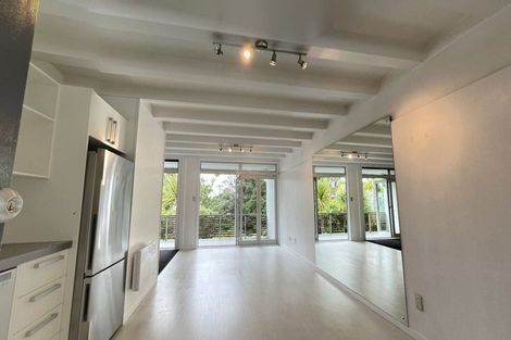 Photo of property in 15/73 Princes Street, Northcote Point, Auckland, 0627