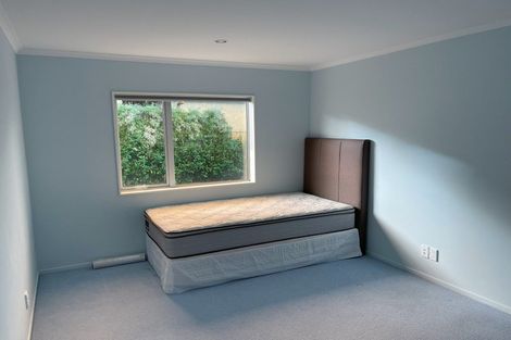 Photo of property in 4 Montego Place, Grenada Village, Wellington, 6037