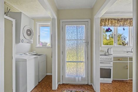 Photo of property in 47 Lyndhurst Street, Westport, 7825