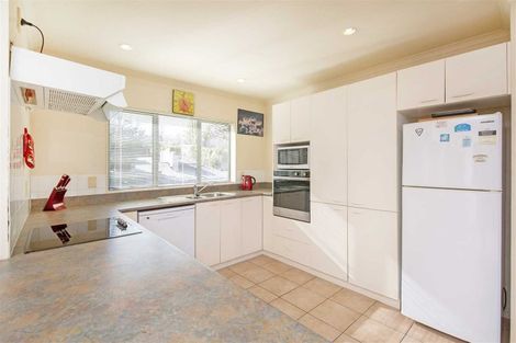 Photo of property in 1/45a Northboro Road, Belmont, Auckland, 0622