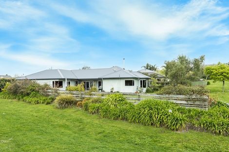 Photo of property in 12 Fairview Place, Havelock North, 4130