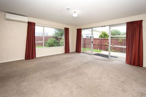Photo of property in 4/18 Hardy Street, New Brighton, Christchurch, 8061