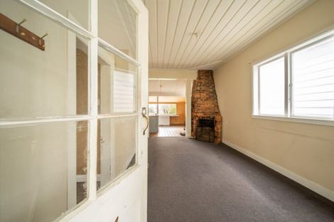Photo of property in 163 Lemon Street, Strandon, New Plymouth, 4312