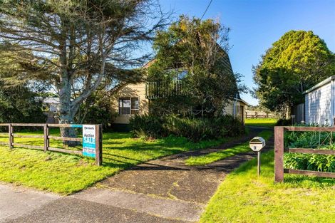 Photo of property in 37 Ruakaka Beach Road, Ruakaka, 0116