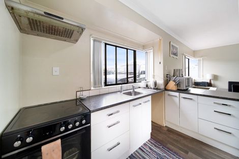 Photo of property in 36b Kelvin Road, Papakura, 2110