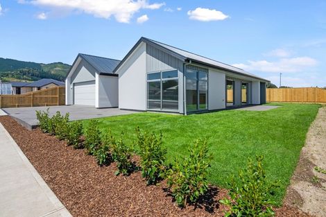 Photo of property in 106 Bateup Road, Hope, Richmond, 7020