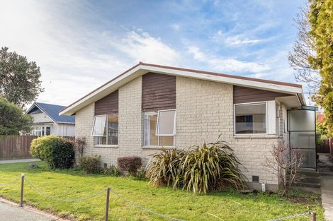 Photo of property in 1/104 Picton Avenue, Riccarton, Christchurch, 8011