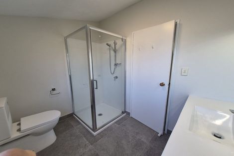 Photo of property in 14 Redfern Lane, Glenfield, Auckland, 0629