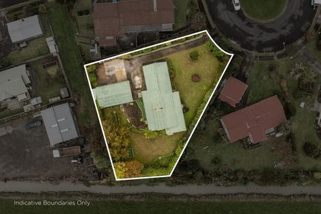 Photo of property in 9 Mcclean Place, Ngatea, 3503