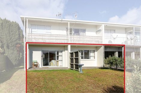 Photo of property in 6d Davies Lane, New Plymouth, 4310