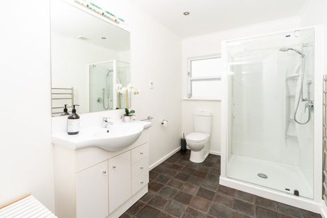 Photo of property in 32 Motueka Street, Ngaio, Wellington, 6035