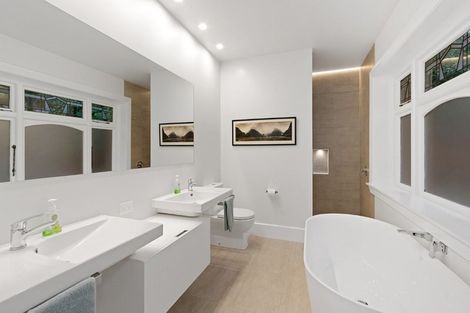 Photo of property in 79 Cashmere Road, Cashmere, Christchurch, 8022