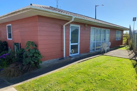 Photo of property in 48 Botanical Road, Takaro, Palmerston North, 4412