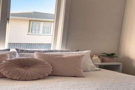 Photo of property in 5 Surrey Street, Stratford, 4332