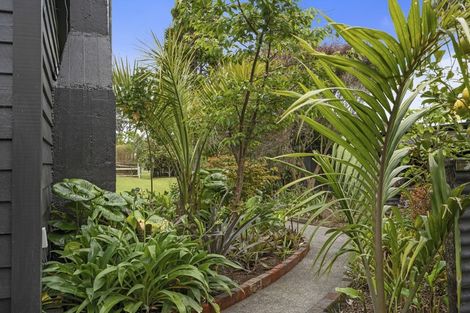 Photo of property in 46 Fox Street, Opunake, 4616