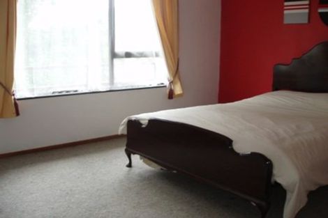 Photo of property in 24 Middleton Road, Johnsonville, Wellington, 6037