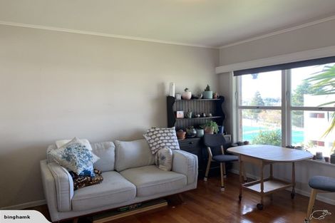 Photo of property in 7/15 Gladstone Road, Northcote, Auckland, 0627