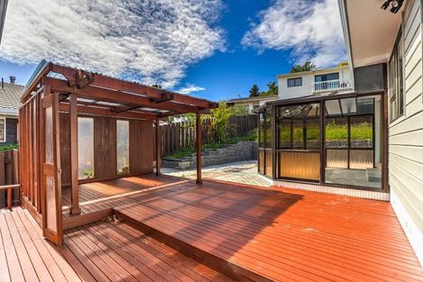 Photo of property in 71 Kennedy Avenue, Forrest Hill, Auckland, 0620
