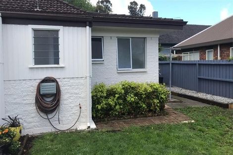 Photo of property in 2/23 Beach Road, Pahurehure, Papakura, 2113