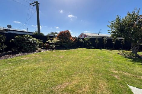 Photo of property in 102a Isleworth Road, Bishopdale, Christchurch, 8053