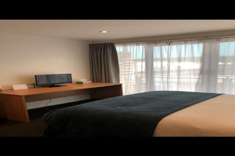 Photo of property in Dual Apartments, 108/142 Vivian Street, Te Aro, Wellington, 6011