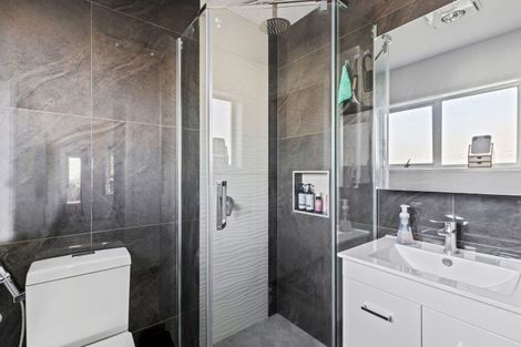 Photo of property in 9 Norwich Avenue, Spotswood, New Plymouth, 4310