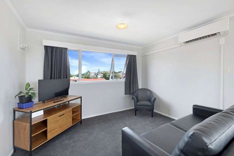 Photo of property in 355 Saint Aubyn Street, Moturoa, New Plymouth, 4310