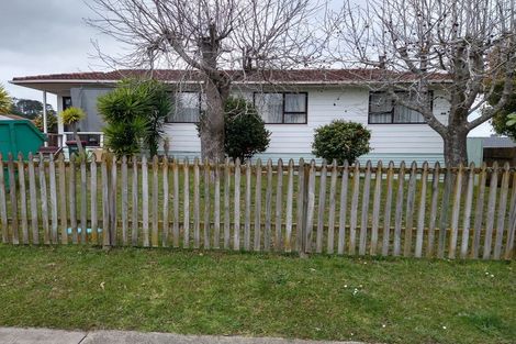 Photo of property in 28 Maugham Drive, Bucklands Beach, Auckland, 2014