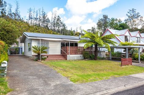 Photo of property in 11a Sapphire Crescent, Tairua, 3508